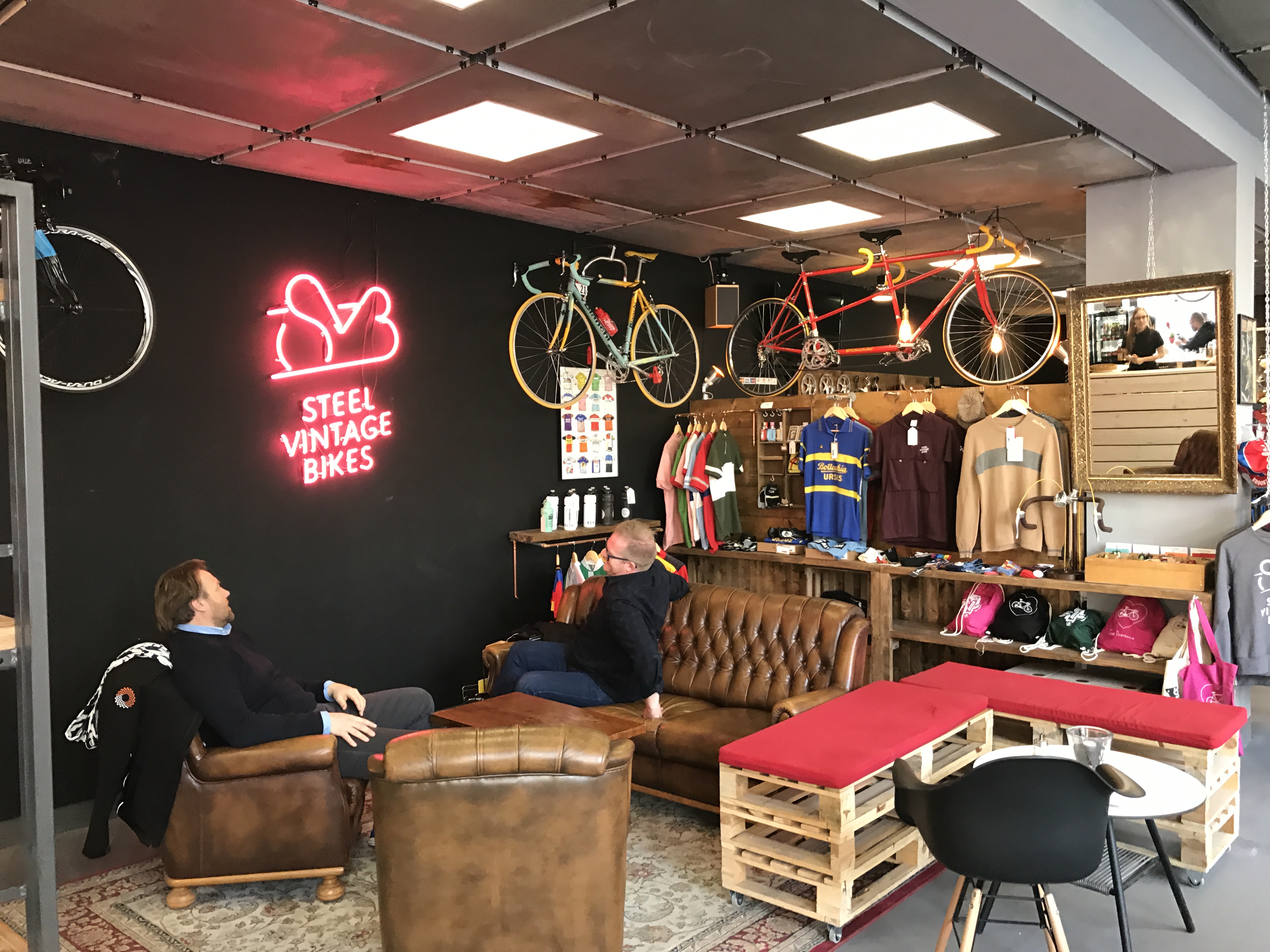 Steel Vintage Berlin bike café by BRN Bernardi Componenti per Ciclo